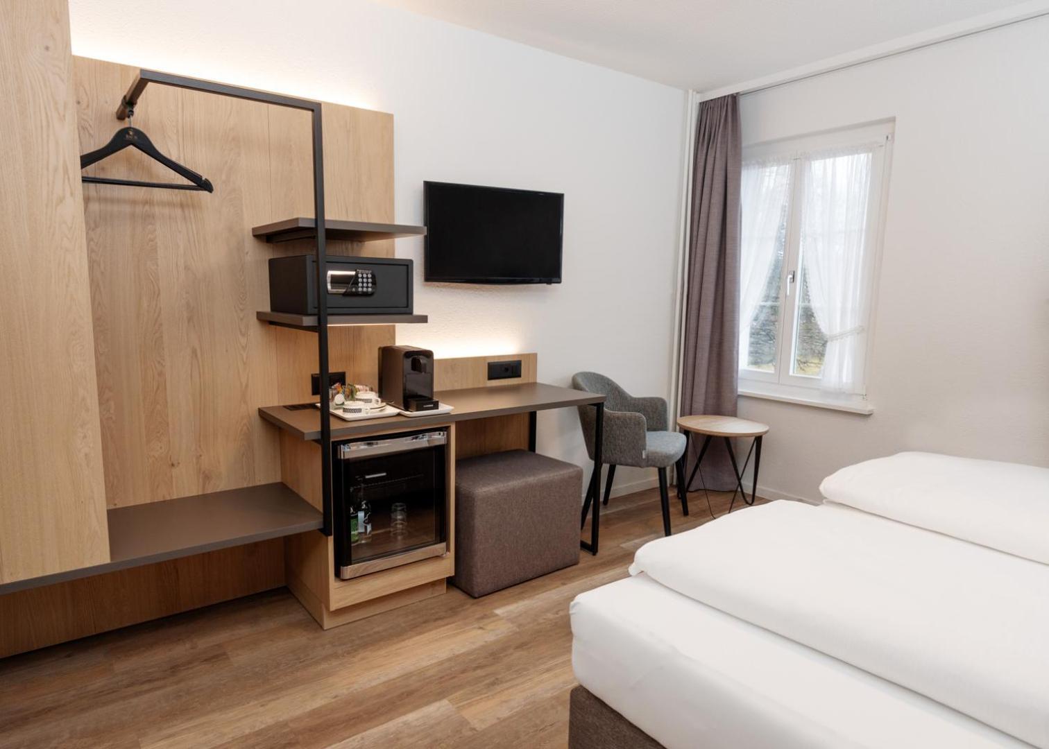 Hotel Restaurant Kreuz Kaiserstuhl Zewnętrze zdjęcie