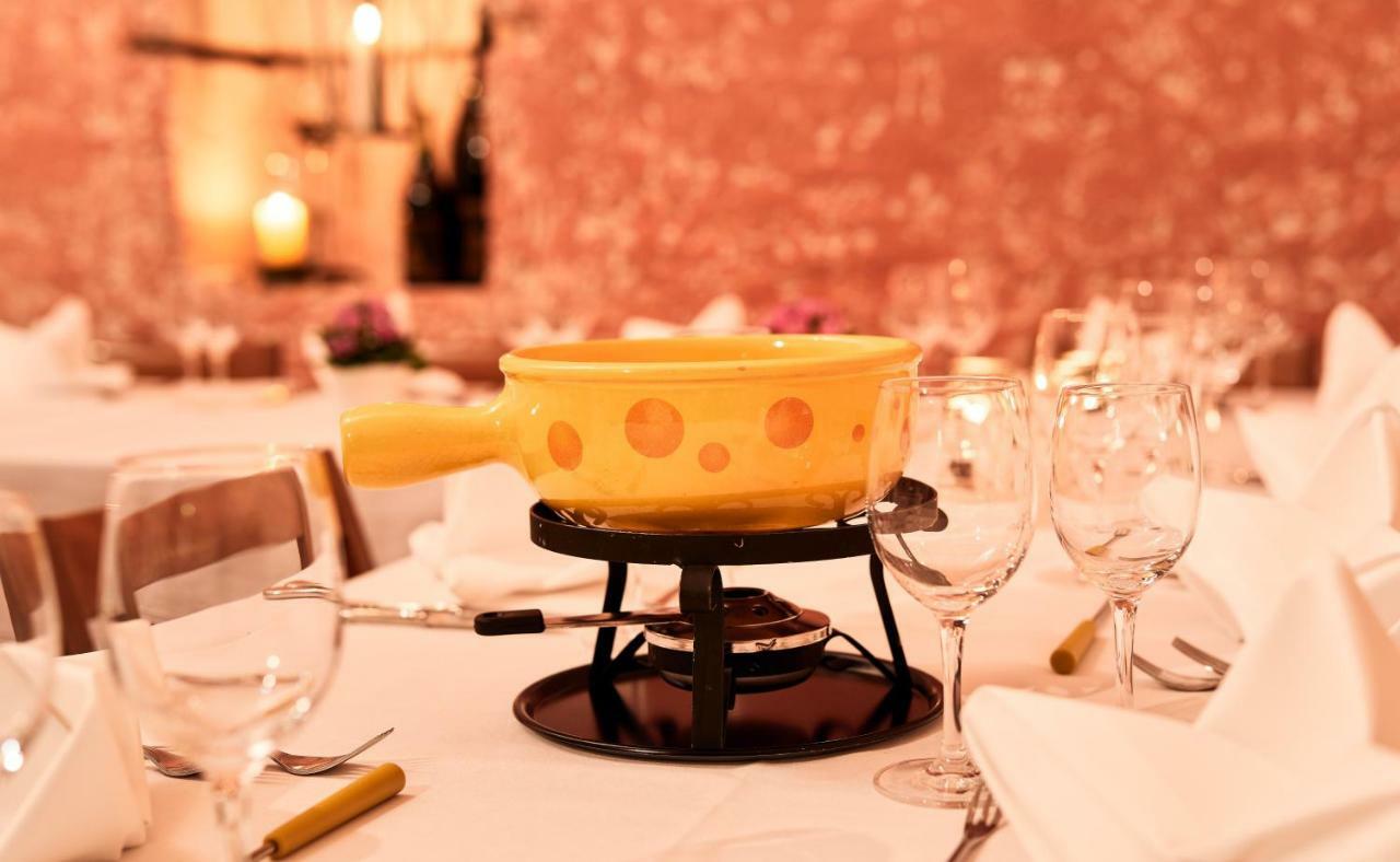 Hotel Restaurant Kreuz Kaiserstuhl Zewnętrze zdjęcie